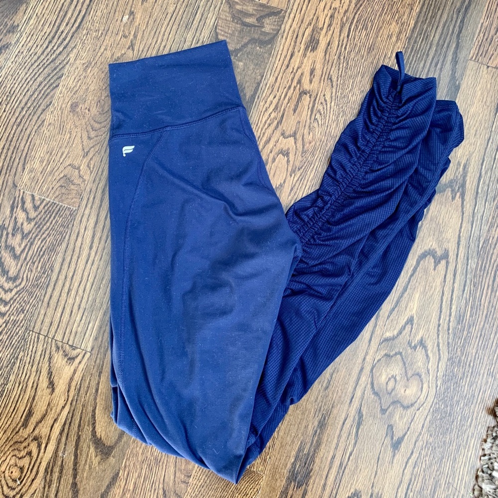 Fabletics Mesh Insert Legging - image 1